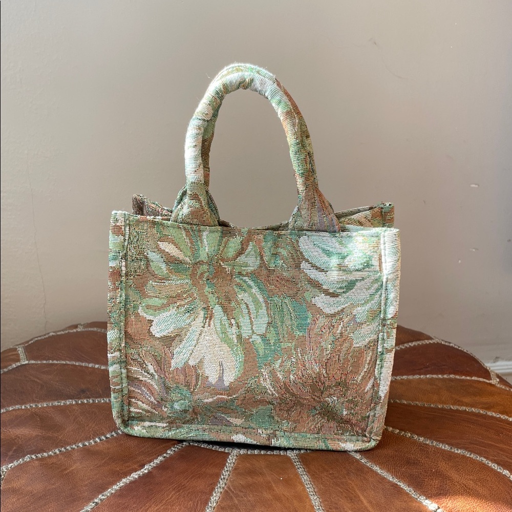 Floral Tapestry Handbag